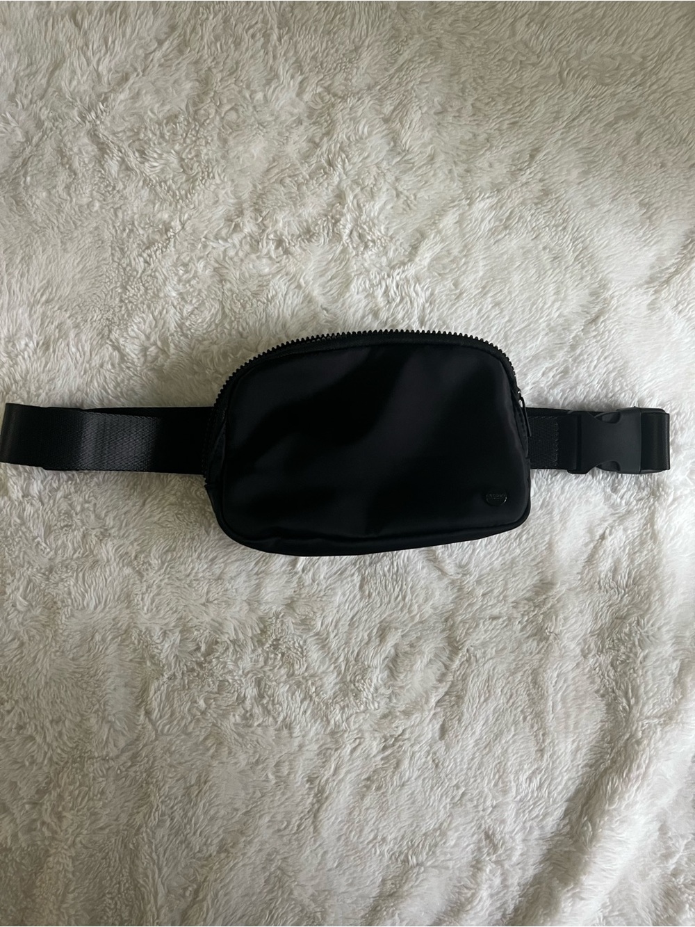 Black Fanny Pack Adjustable Waist Bag New Without Tags